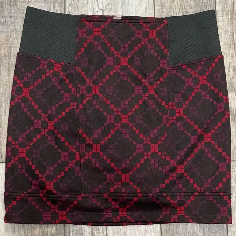 Free People Red Purple Black Geometric Stretchy Mini Skirt Diamond Shapes Medium